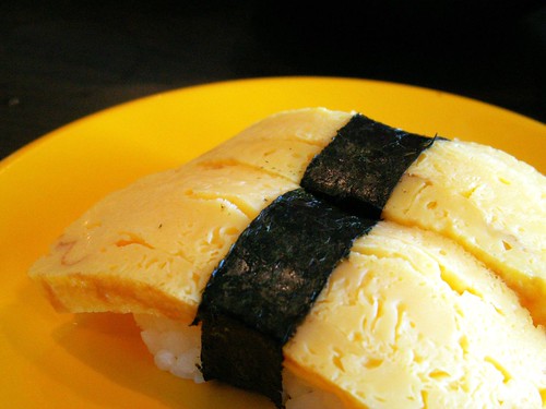 Tamago Sushi | Tamago (Egg Omelet) Sushi @ Sakae Sushi | * Beezy * | Flickr