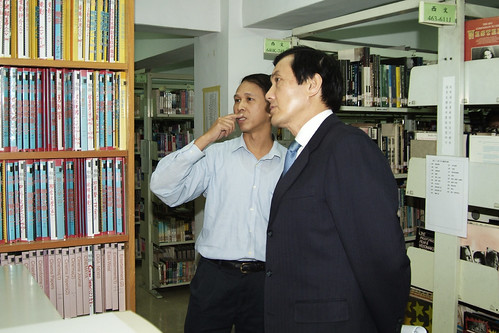 2007年馬英九參選總統時曾特地造訪國家電影資料館