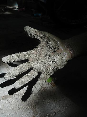 Cement Hands | wanNa ShakE HanDs | Abrahim Chillpo | Flickr
