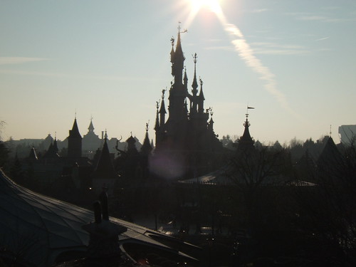 Magic Kingdom in Silhouette | Disney Land Resort Paris, agai… | Flickr