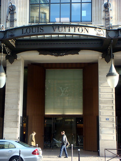 Louis Vuitton Headquarters Paris | www.semadata.org | Flickr