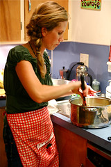 Cooking Housewife -- Lisa's Dinner party 7-30-09 3 | by stevendepolo