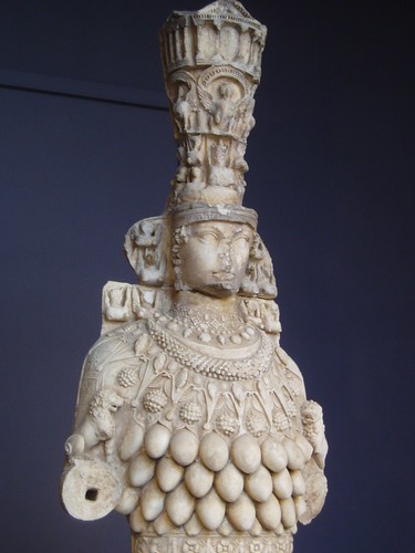 Diana Al-Hadid - Sculpture