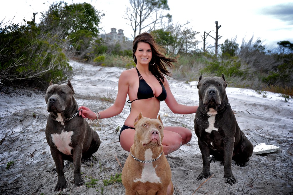 Mature women posing naked with pets