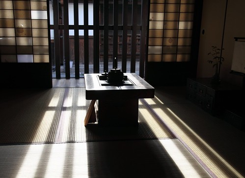 Light and shadow ～格子の家のひかりとかげ～ | A Nakam | Flickr