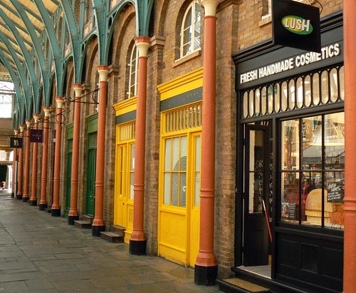 Covent Garden Market Shops | Shops in Covent Garden market | Flickr