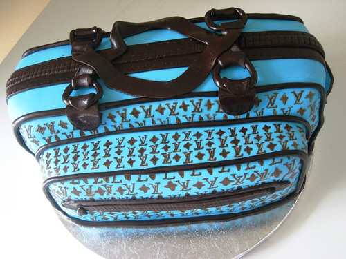Louis Vuitton bag baby shower cake | This cake was for a Mod… | Flickr