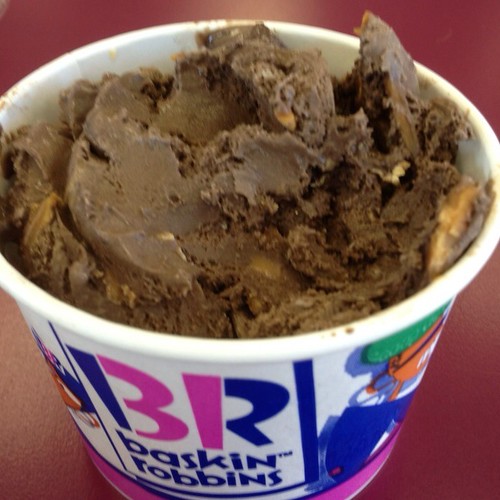 Peanut Butter N Chocolate Ice Cream Baskin Robbins Flickr 