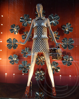Louis Vuitton at Saks Fifth Avenue 2012 Holiday Window, Ma… | Flickr