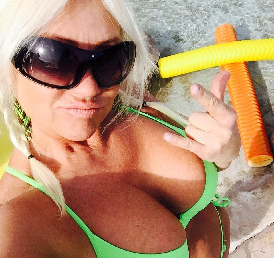 Linda Hogan Pussy Favorite Amateur Real Couples New Nude Gallery And Video Sex Archive Hardcore