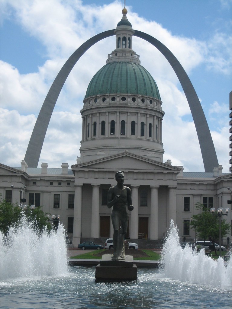 Arch and State Capitol Building, St. Louis, Missouri | Flickr