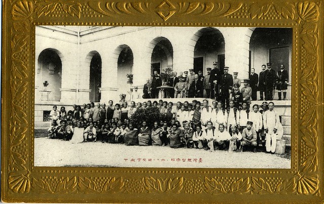 1905-Taiwan.-Governor-with-a group of aboriginal formosan