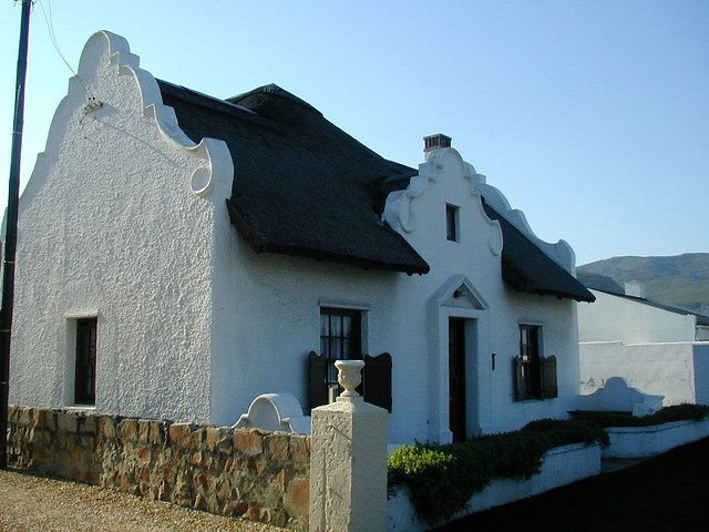 cape dutch-style house, hermanus cape dutch architecture