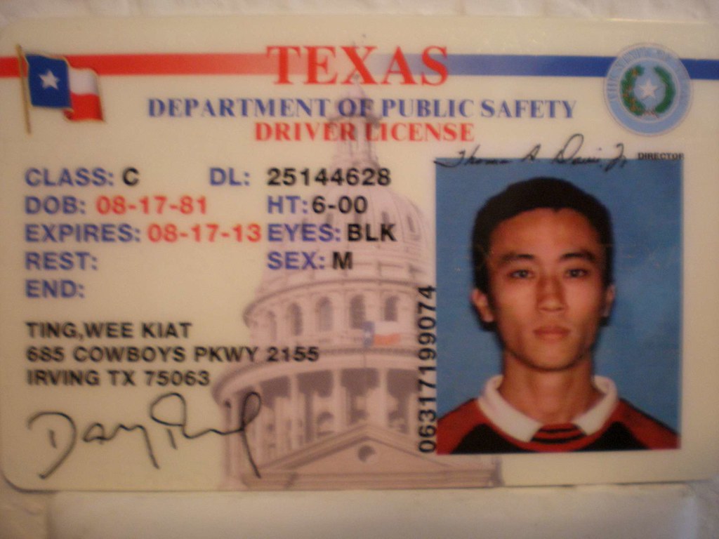 texas-driver-s-license-c-mon-give-me-a-smile-flickr