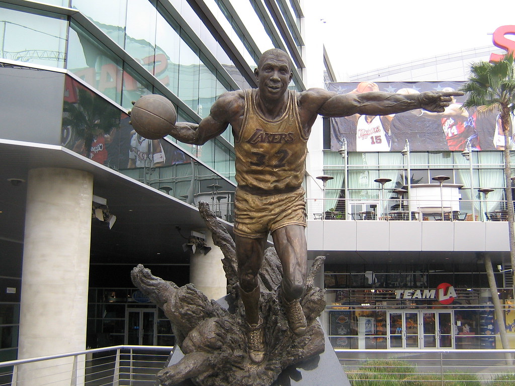 Magic Johnson Statue At Staples Center | Sean Russell | Flickr