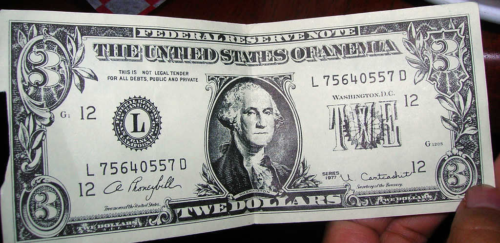 1 3 долларов в рублях. 3 Доллара. 3 Доллара фото. Сколько это три доллара. 3 Dollar Bill.