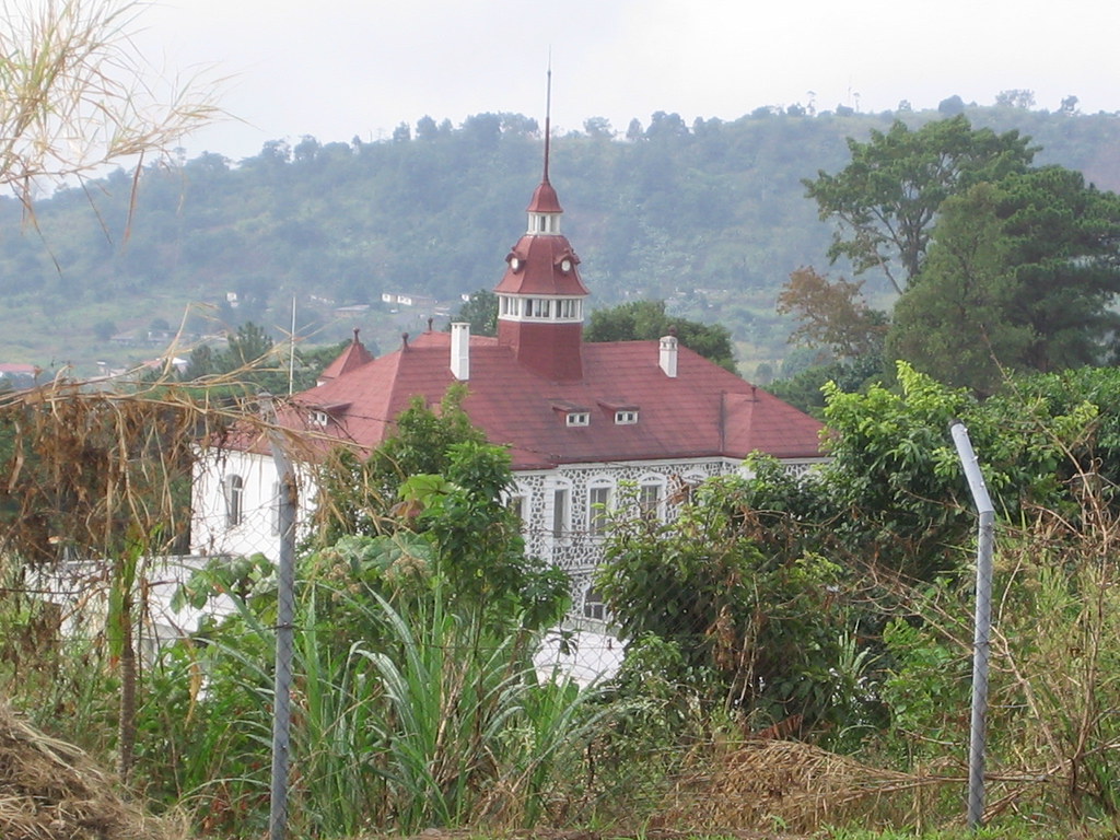 buea-presidental-palace-before-the-british-cameroons-were-flickr