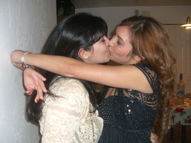 Hot Lesbian Kisses 49