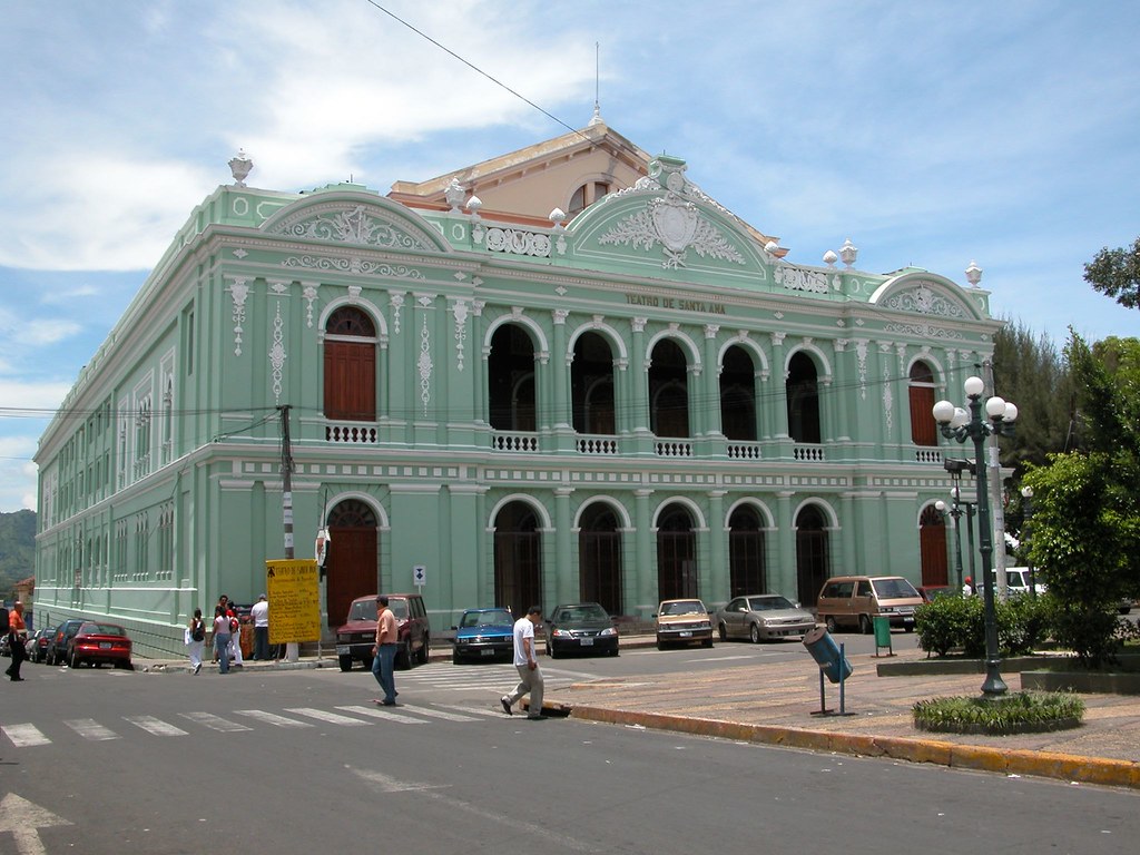 Teatro Nacional de Santa Ana