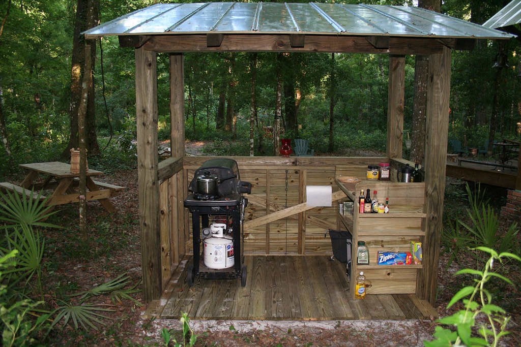 2006 Grill Shed Back | Inside view of the newly completed ...