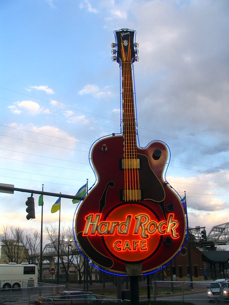 Hard Rock Cafe Guitar Neon Sign Nashville On Broadway Be Flickr