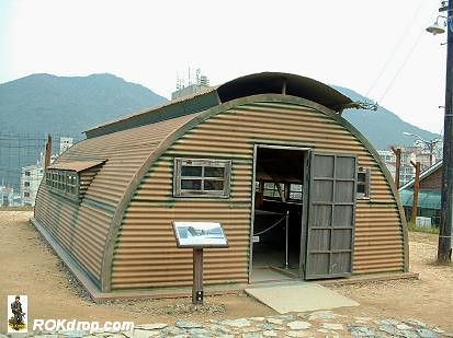 Quonset Hut Building | Flickr - Photo Sharing!
