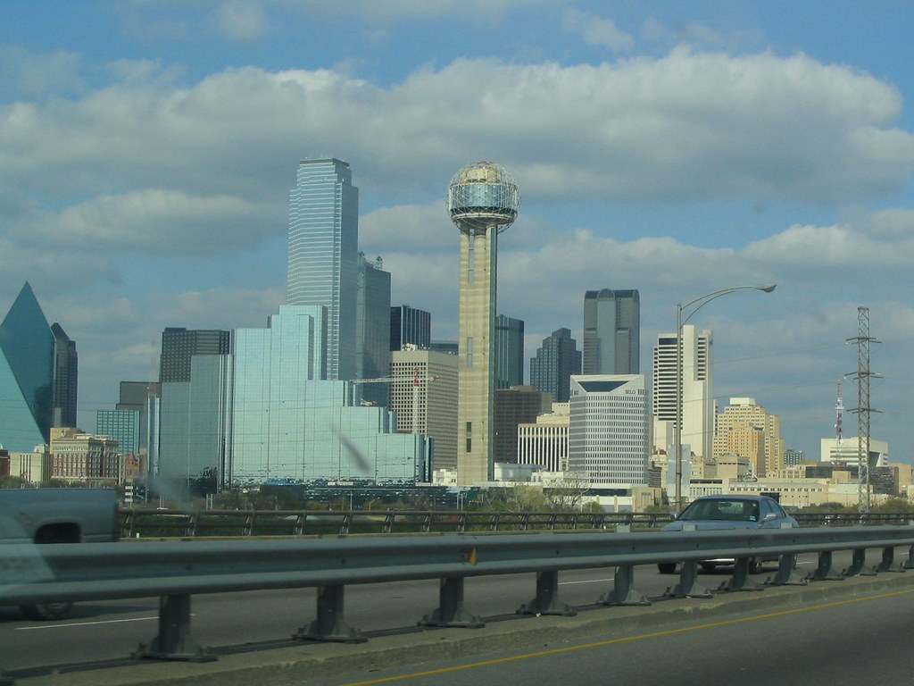 Dallas, Texas Skyline from I-35 Eastbound | Dallas is the th… | Flickr