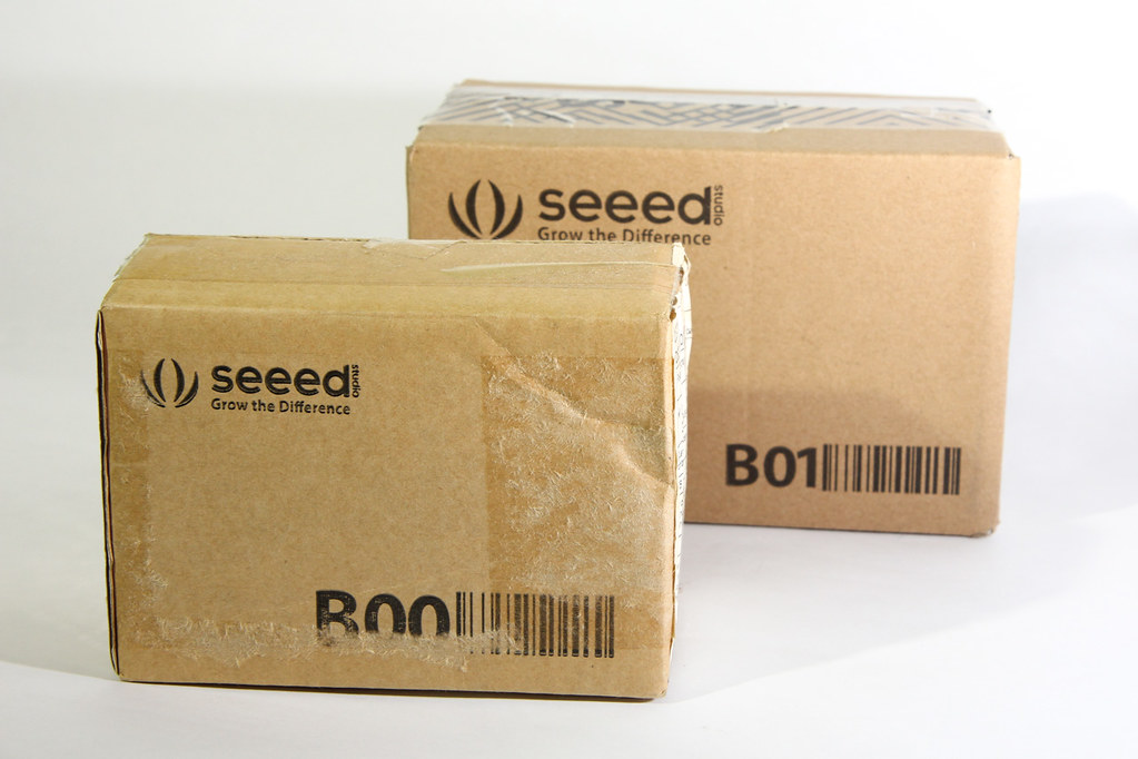 Seeedstudio boxes B00 and B01