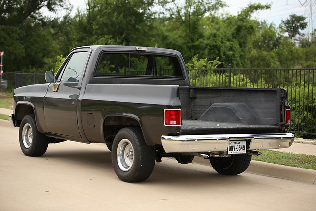 1986 Chevy C10 SWB with 350 motor