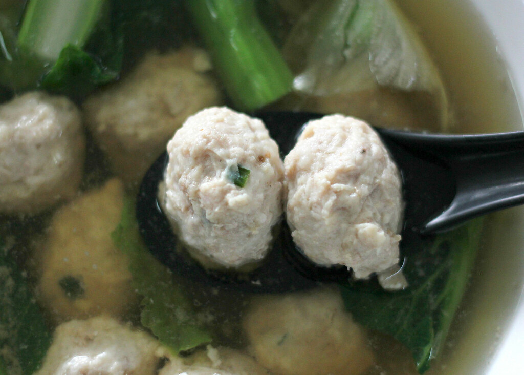 Punggol Noodles Meatballs