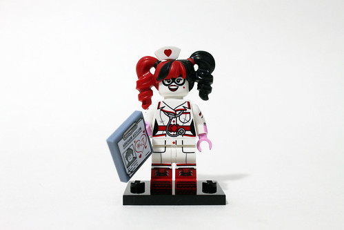 The LEGO Batman Movie Collectible Minifigures (71017) - Nurse Harley Quinn