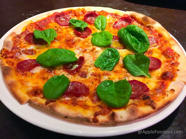 Italiannies Pizza Fiorentina Pepperoni