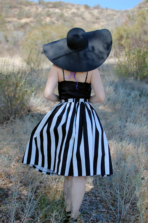 Pinup Girl Clothing Jenny skirt in black and white stripe