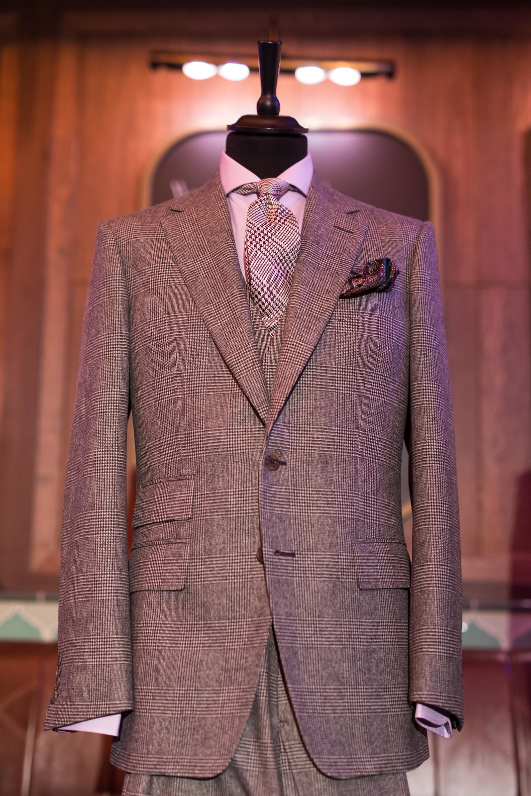 Chester Barrie AW17