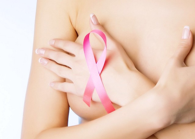 notte rosa e lotta ai tumori femminili