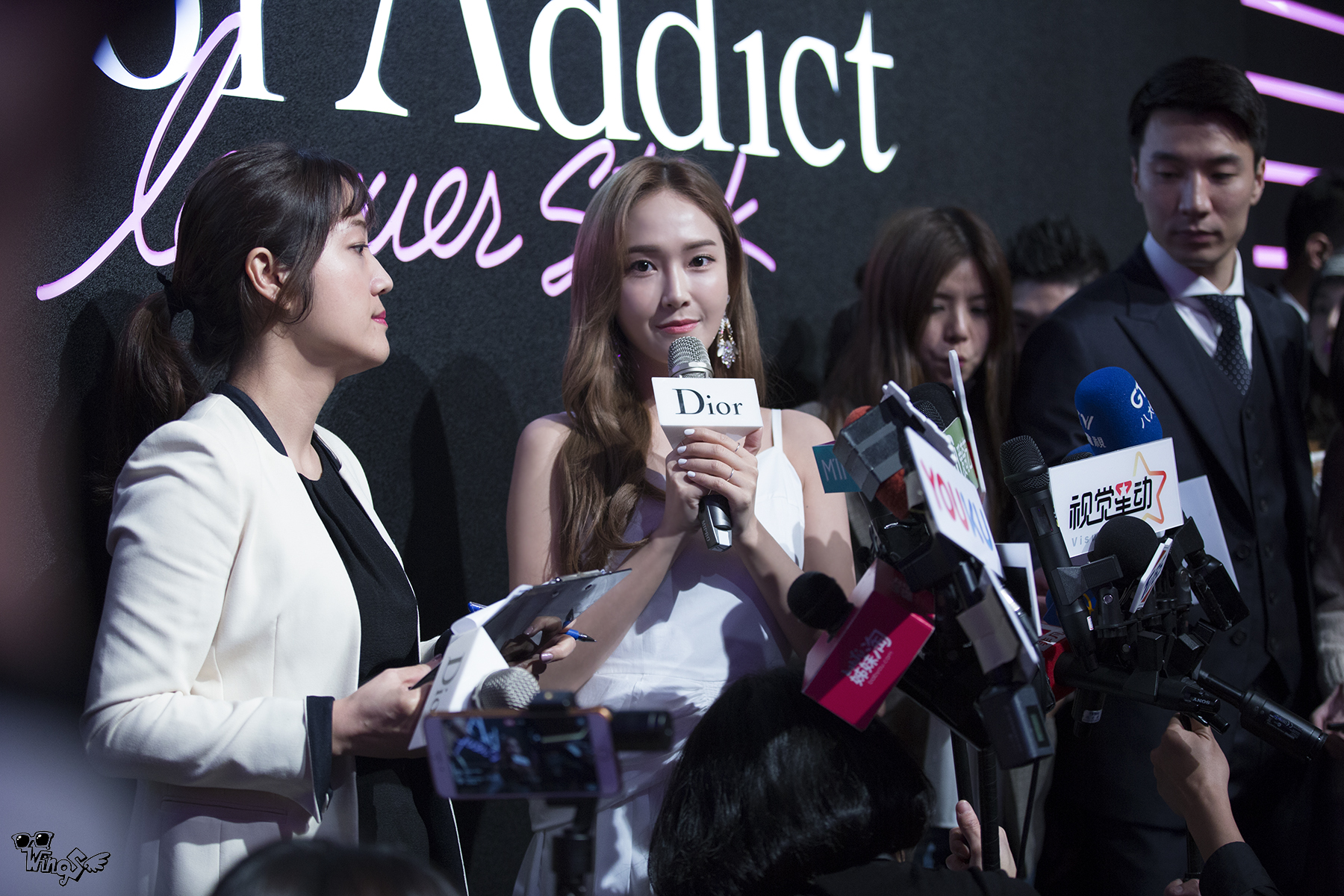 [PIC][16-02-2017]Jessica khởi hành đi Đài Loan để tham dự "Dior Addict Lacquer Launched Party" vào chiều nay 32115818514_1a54638c0b_o