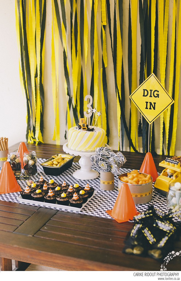 Boys Kids party themes - Construction party
