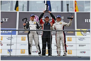 2015 Renaultsport Trophy RD1 SPA Monlau Competicion - 03