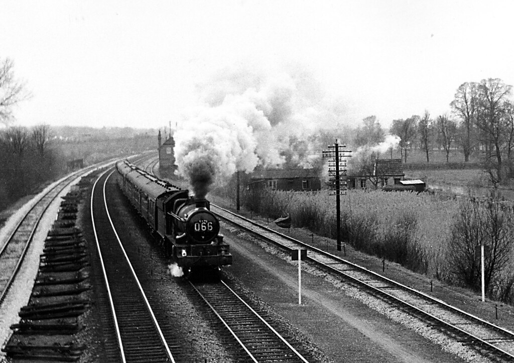 Steam train near Oxford - February 1960 | A train from ...