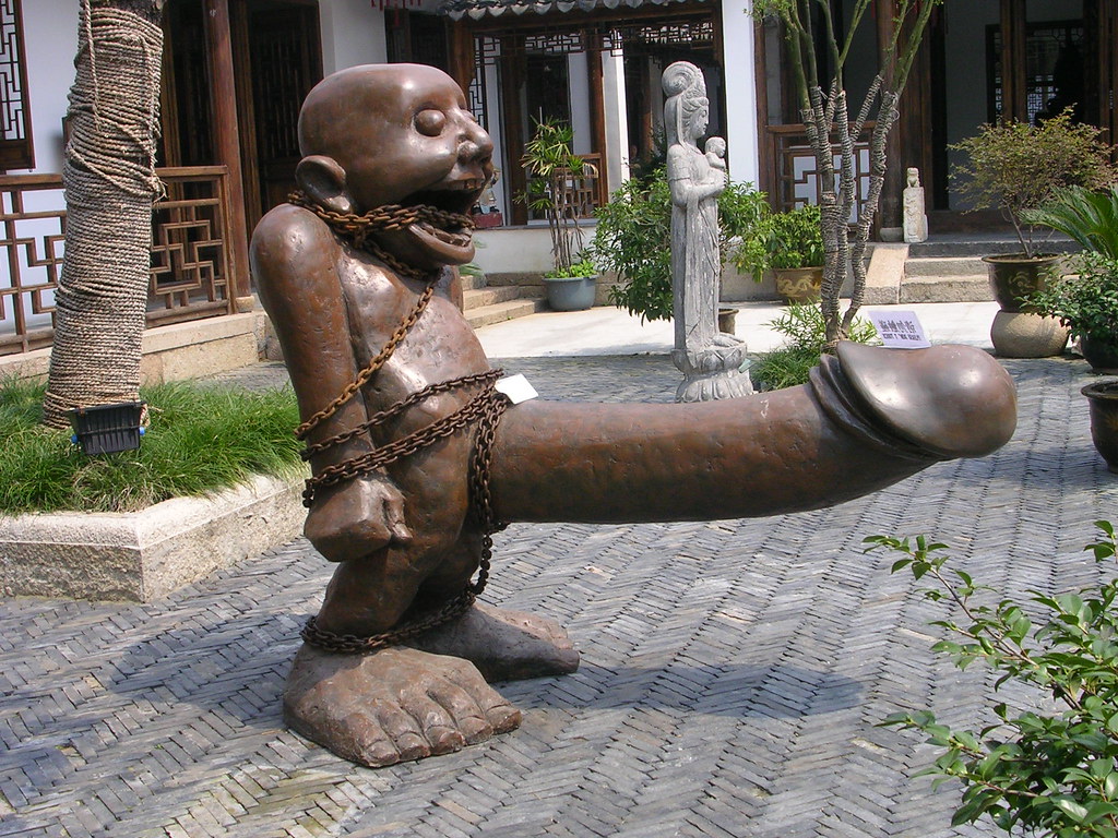Statue Sex 40