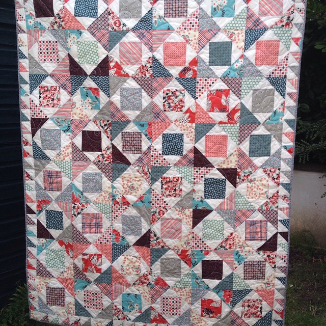 Last quilt from Helen for #siblingstogether and quilted by me