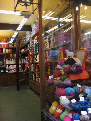 Lanas Sixto | Lanas Sixto, probably my favorite yarn store i… | Flickr