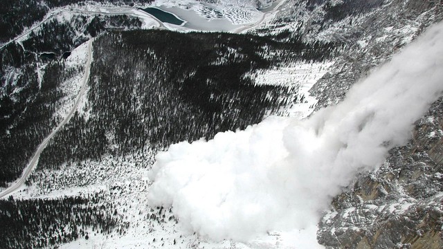 Avalanche control exercise