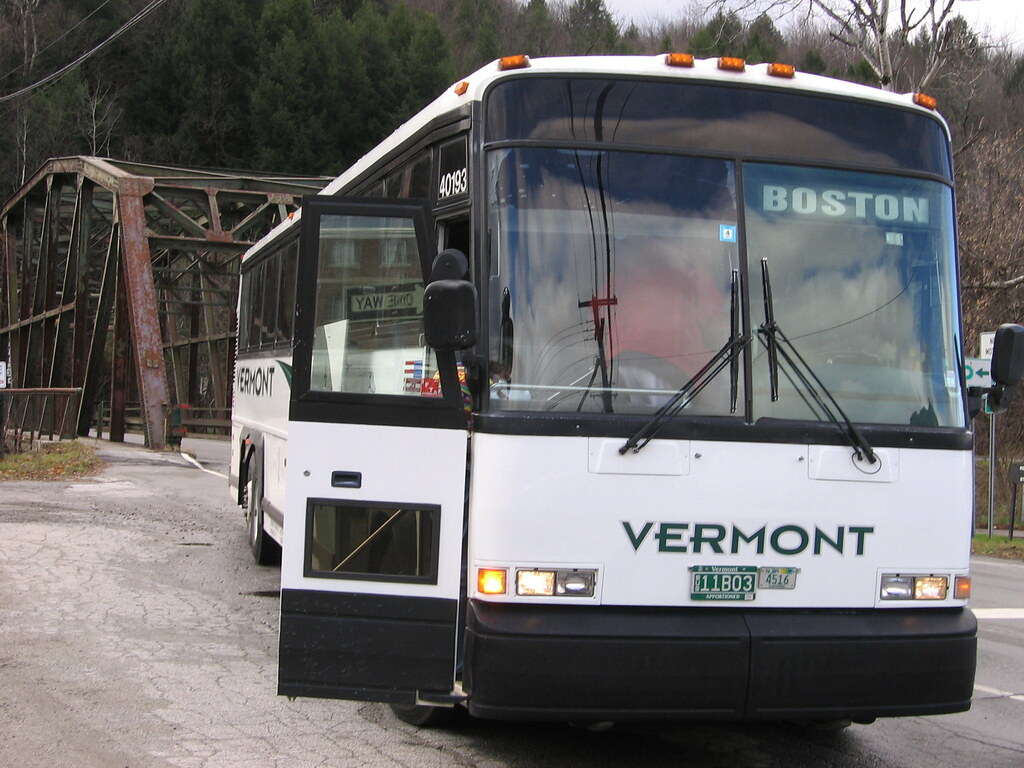 vermont tour bus