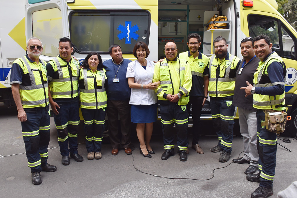 Nuevos equipos profesionales refuerzan labores sanitarias en zonas afectadas por el incendio