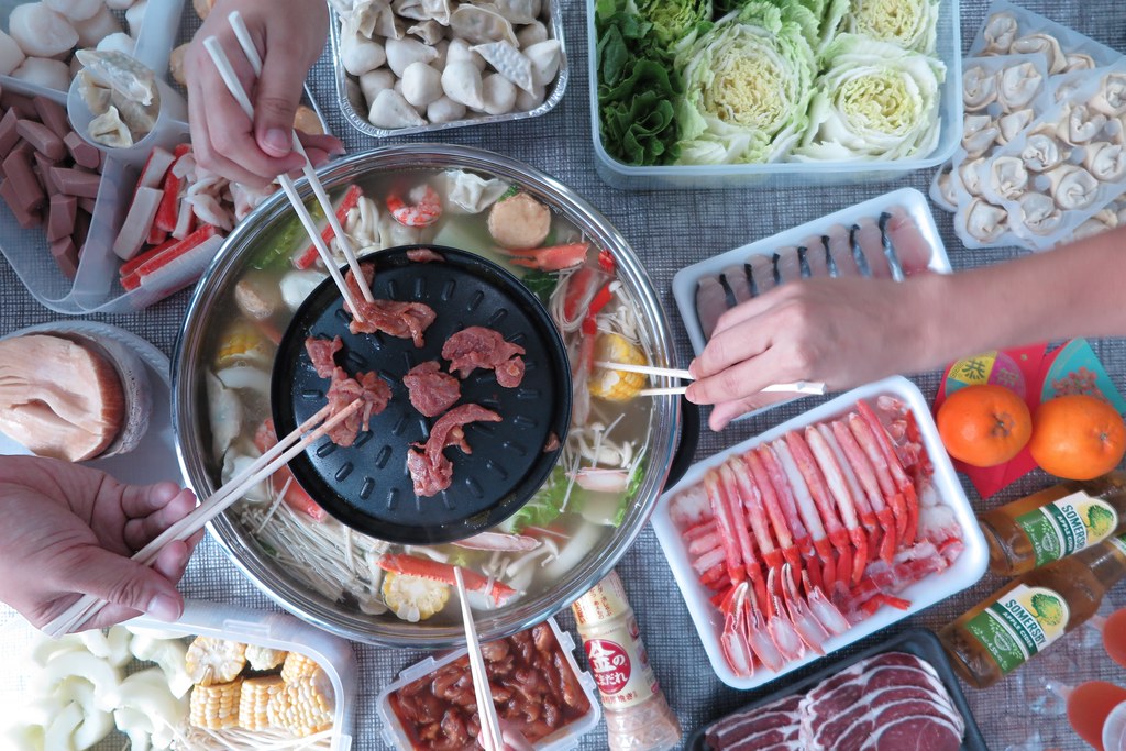 8 Tips for an Epic Steamboat Reunion This Lunar New Year - Alvinology