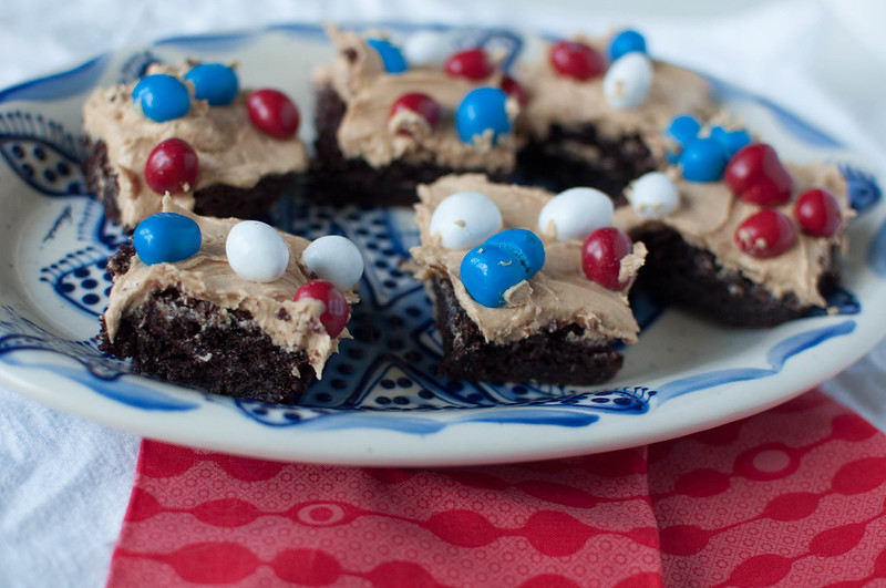 Patriotic Peanut Butter Frosted Brownies 2