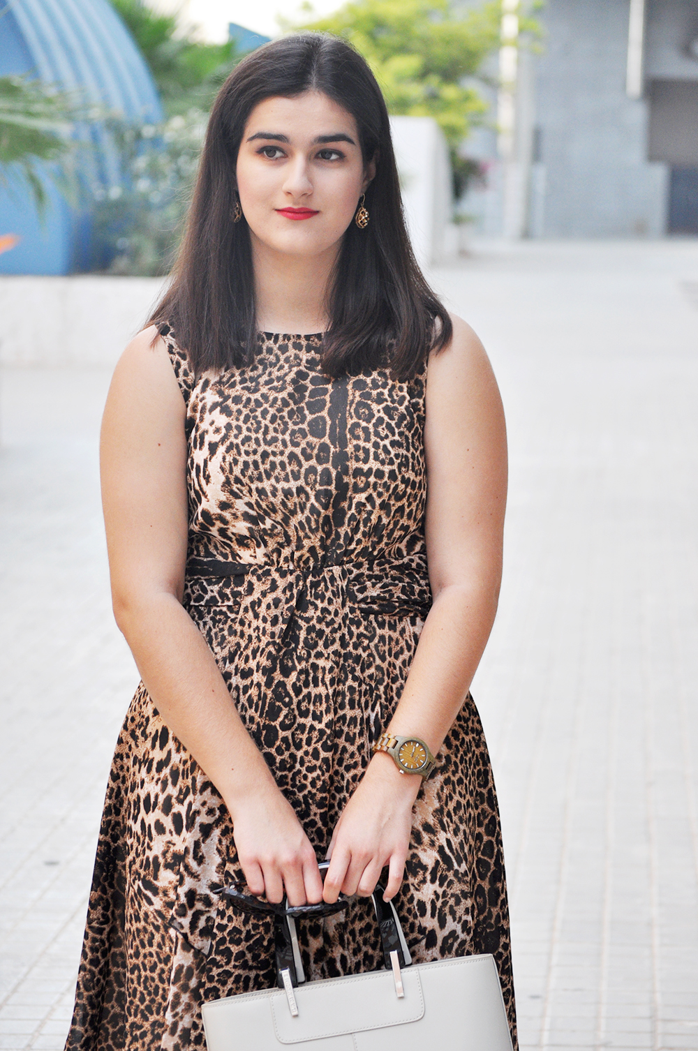 valencia fashion blogger moda, something fashion leopard dress, JORDwatch wooden watch sunglasses streetstyle outfit, stonefly lamarthe bag, how to wear leopard print dress