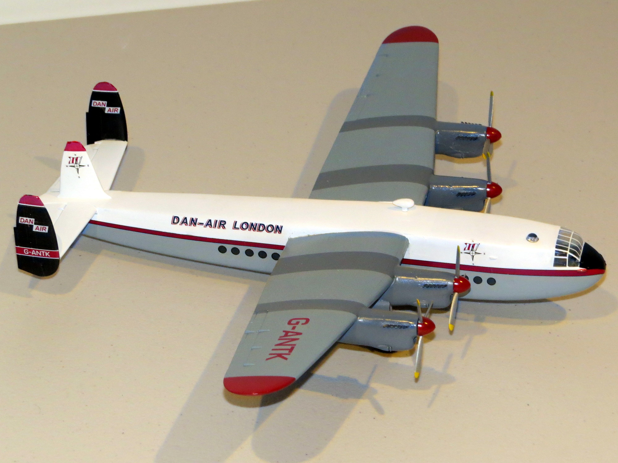 Mach 2 Models 1/72 AVRO YORK Berlin Airlift