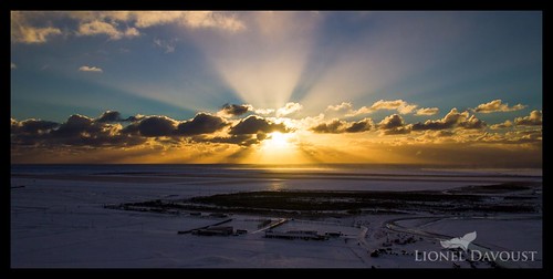 Icelandic sunset (or dawn)